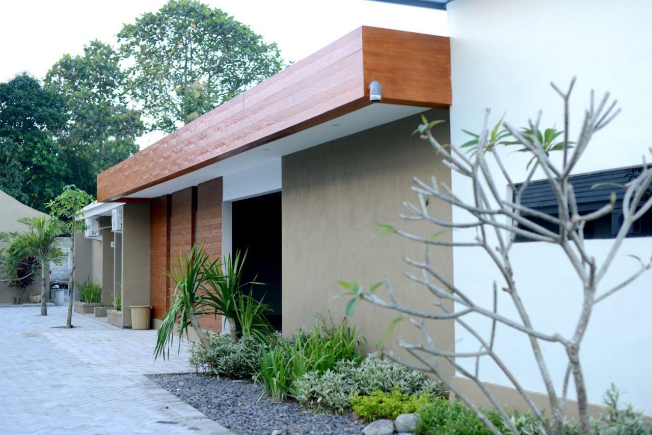 Reddoorz Syariah Plus Near Banyuwangi Airport Esterno foto
