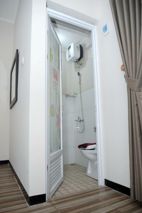 Reddoorz Syariah Plus Near Banyuwangi Airport Esterno foto